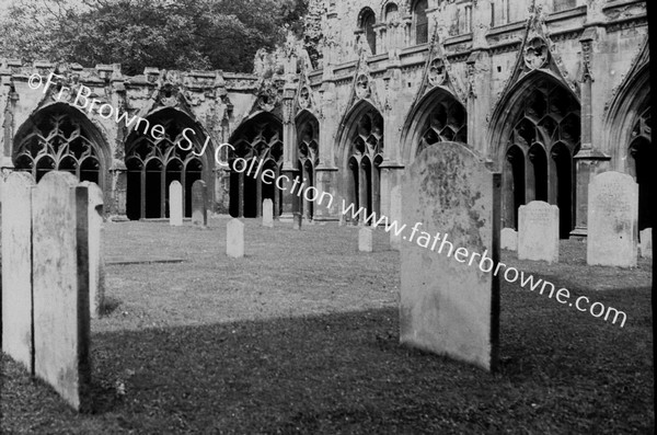 CATHEDRAL CLOISTER GARTH